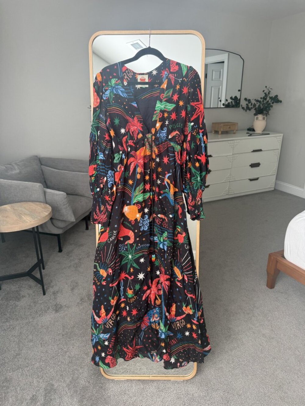 FARM Rio Zodiac Print Maxi Dress Black Red Balloon Sleeve size M - Picture 2 of 10